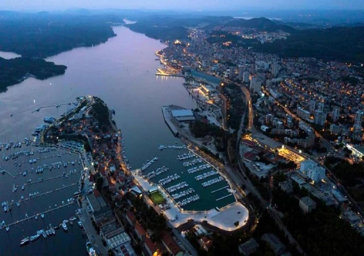 Braavos Apartments Sibenik - Free Parking - Marina 100M Esterno foto